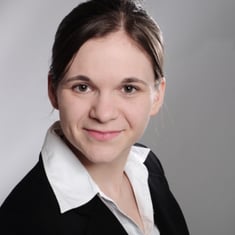 2022-10-15 19_28_32-Katja Bornschein _ XING